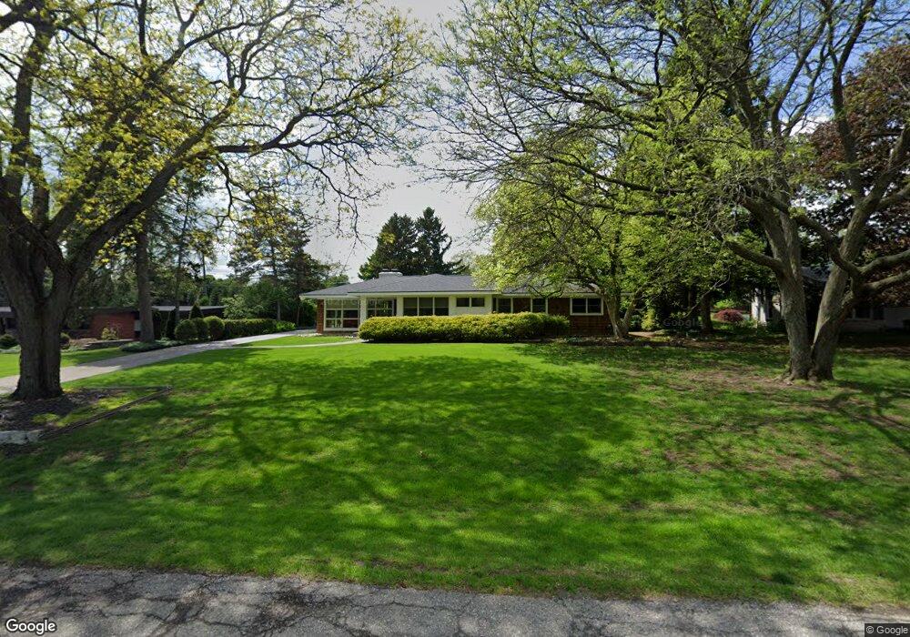 4854 Ranch Ln, Bloomfield Hills, MI 48302 - photo 1