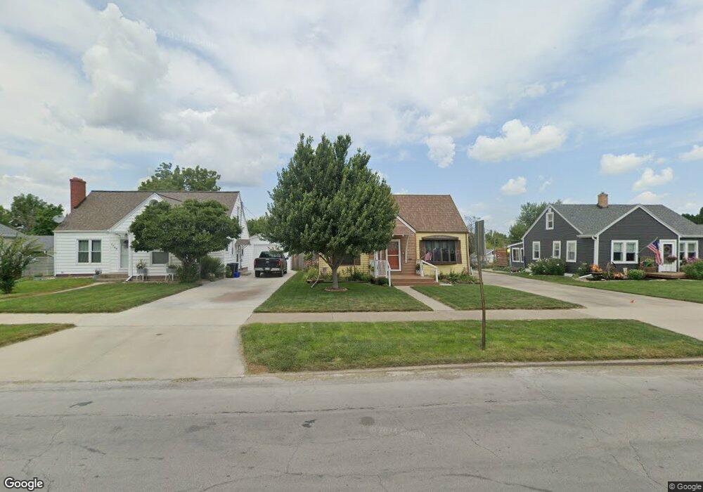 1407 W Main St, Marshalltown, IA 50158 - photo 1
