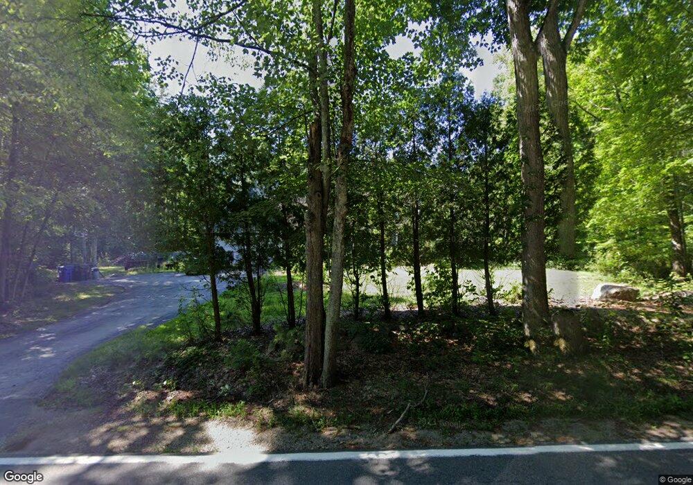 157 Locust Hill Rd, Goffstown, NH 03045 - photo 1