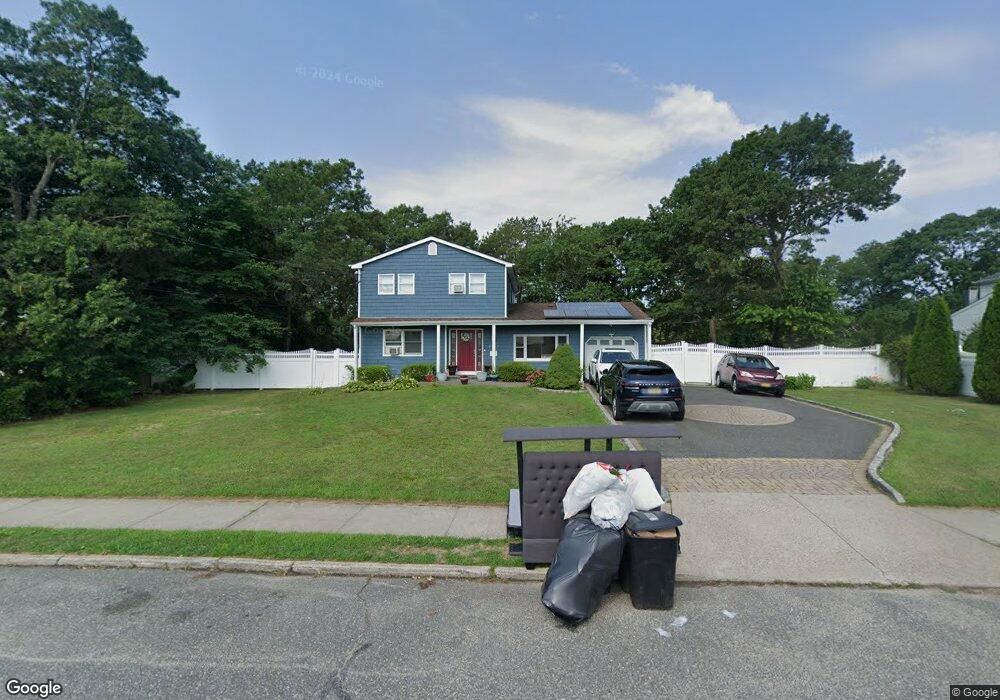 3010 Maine Ave, Medford, NY 11763 - photo 1