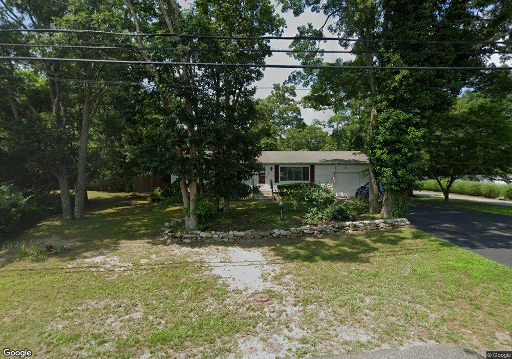 45 Country Rd, Medford, NY 11763 - photo 1