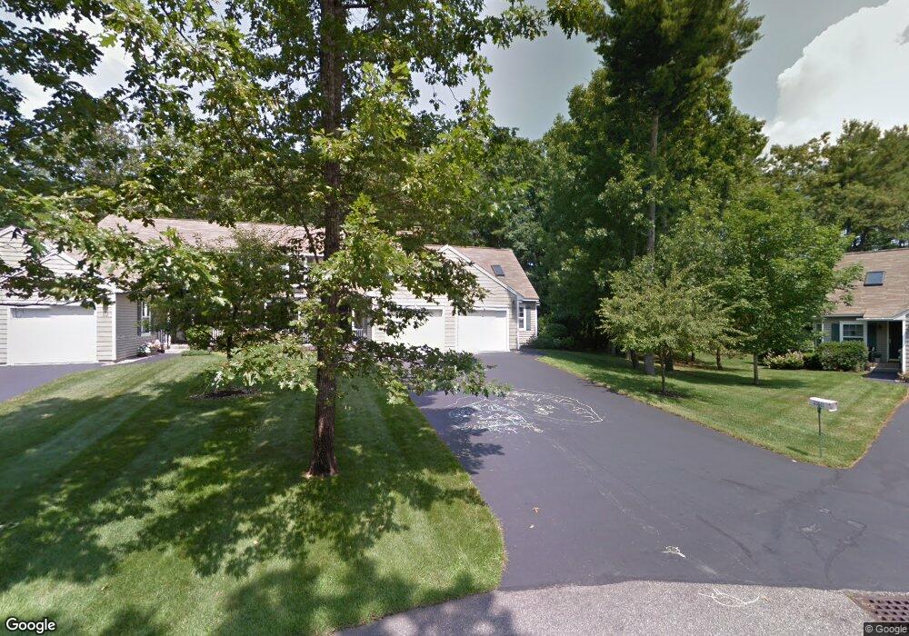 21 Bristol Ct, Kennebunk, ME 04043 - photo 1