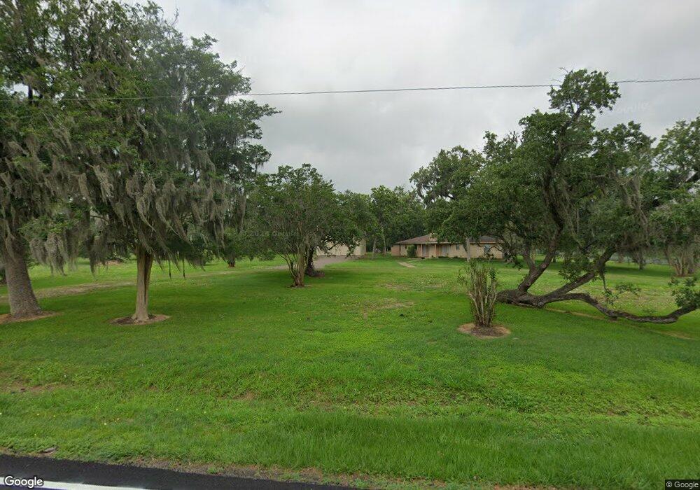 132 Vernon St, Brazoria, TX 77422 - photo 1