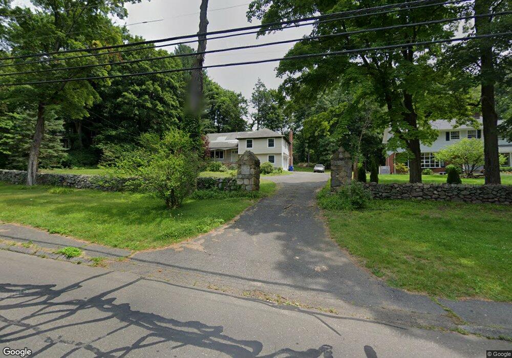 136 E Rocks Rd, Norwalk, CT 06851 - photo 1