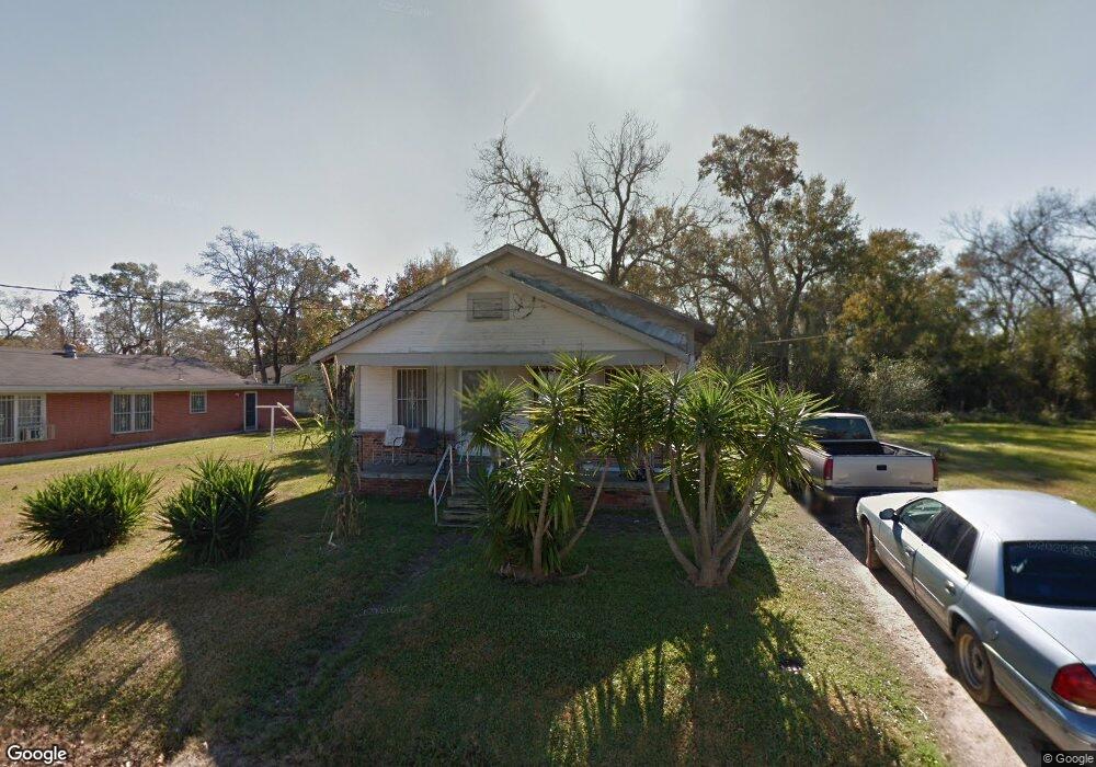 1524 Fournet St, Lake Charles, LA 70601 - photo 1
