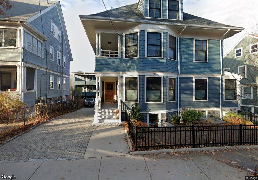 61 Upland Rd unit 61, Cambridge, MA 02140 - photo 1