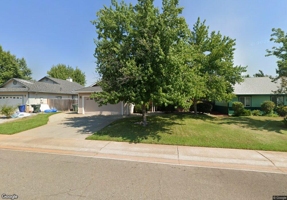 2558 Corona St, Redding, CA 96002 - photo 1