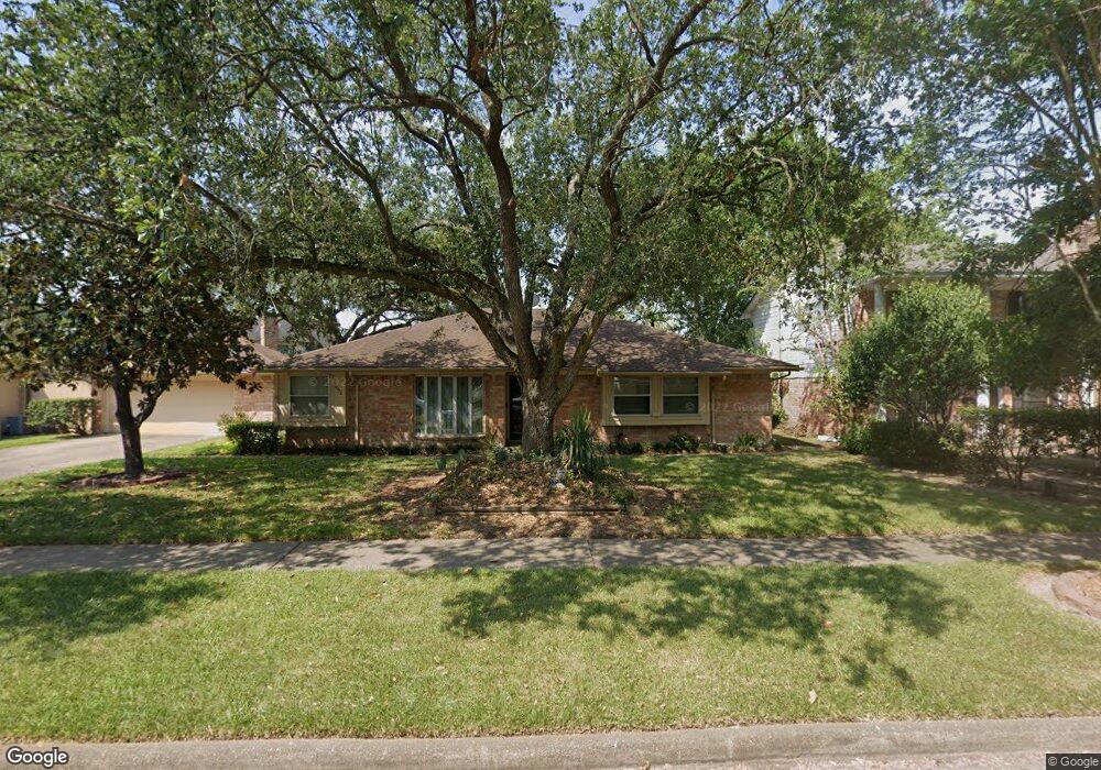 12002 Kirkbriar Dr, Houston, TX 77089 - photo 1