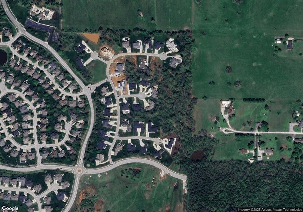 876 E Celtic Ct, Nixa, MO 65714 - photo 1