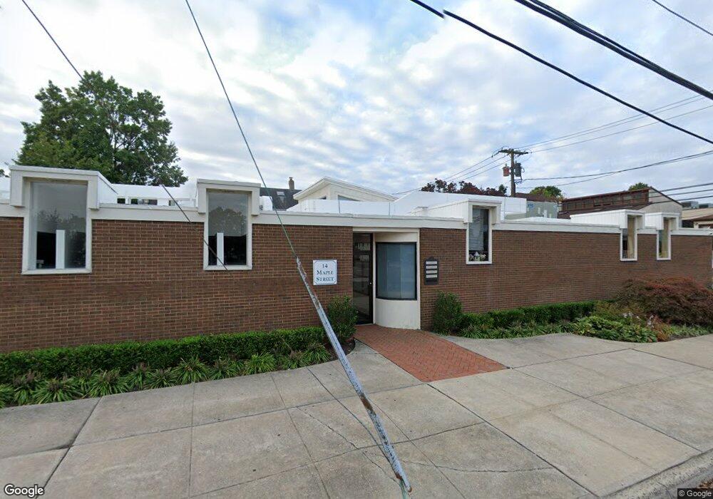 14 Maple St, Port Washington, NY 11050 - photo 1