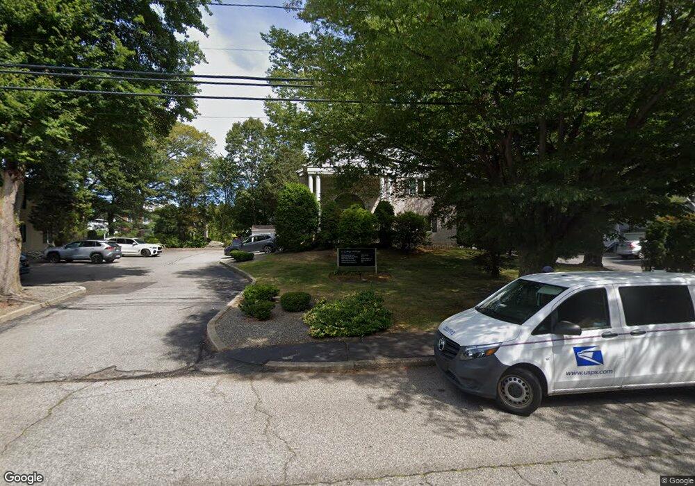 11 College Hill Rd, Warwick, RI 02886 - photo 1