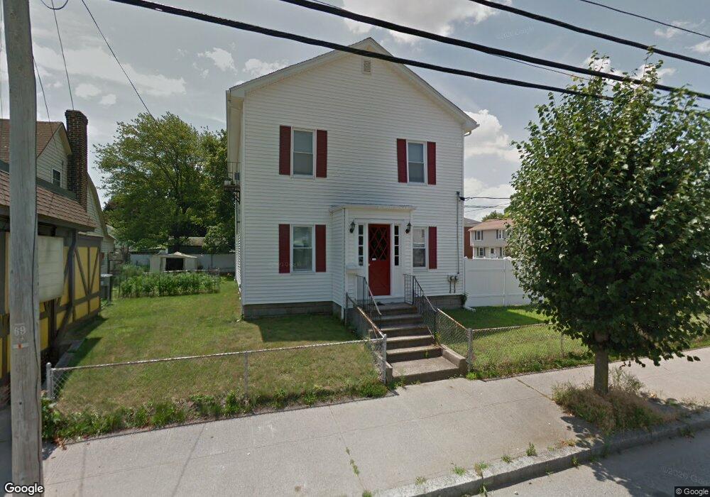 575 Benefit St, Pawtucket, RI 02861 - photo 1