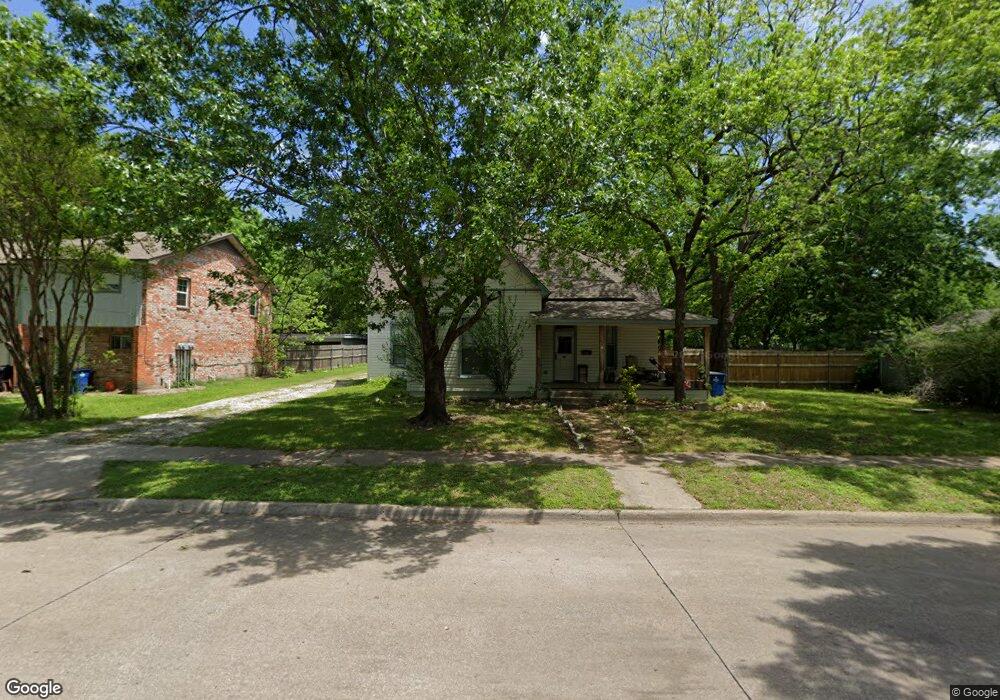 606 N Mckinney St, Ennis, TX 75119 - photo 1