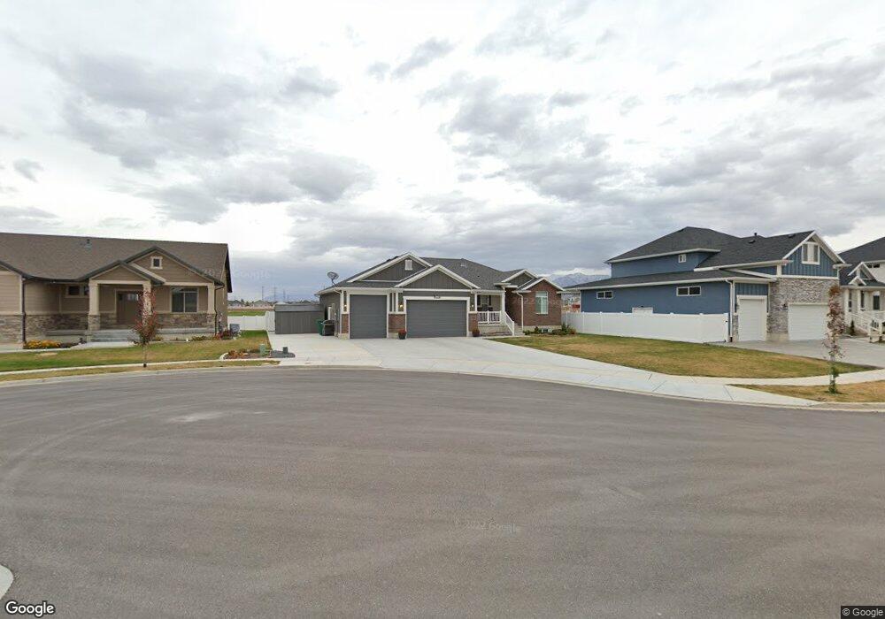 2302 W 800 S, Layton, UT 84041 - photo 1