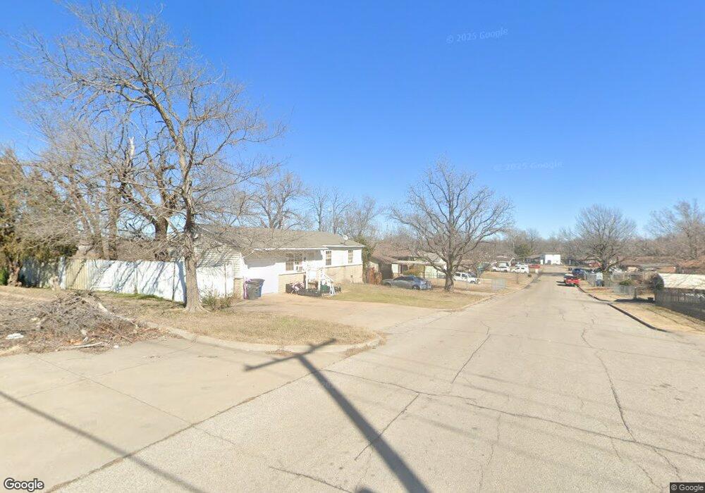 209 E 55th St N, Tulsa, OK 74126 - photo 1