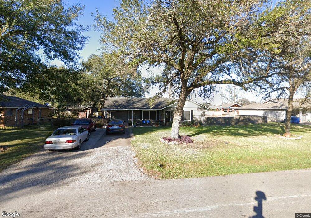 1019 Wilson Dr, Rosenberg, TX 77471 - photo 1