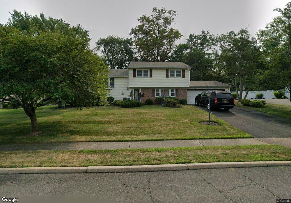 19 Pilgrim Way, Wayne, NJ 07470 - photo 1