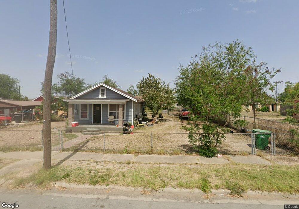 122 W Clark Ave, Pharr, TX 78577 - photo 1
