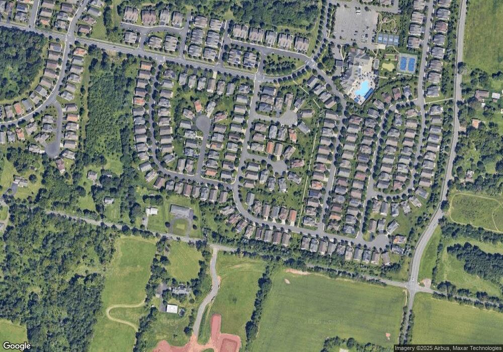 16 Tallman Ln, Somerset, NJ 08873 - photo 1