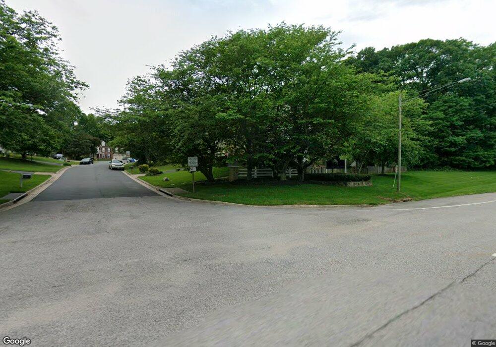 16000 Kenilworth Ct, Woodbridge, VA 22191 - photo 1