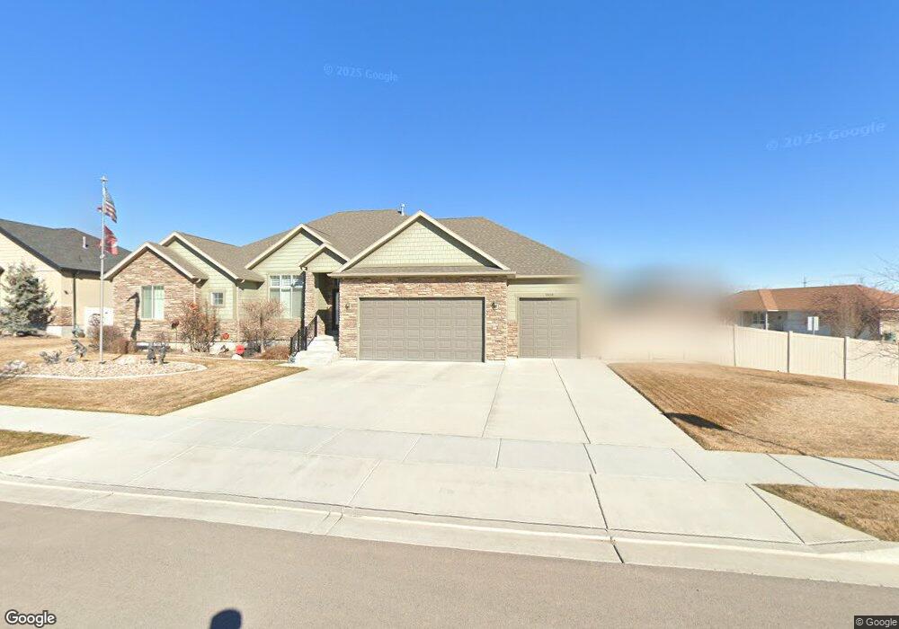 1858 W Gallop Cir, West Jordan, UT 84088 - photo 1