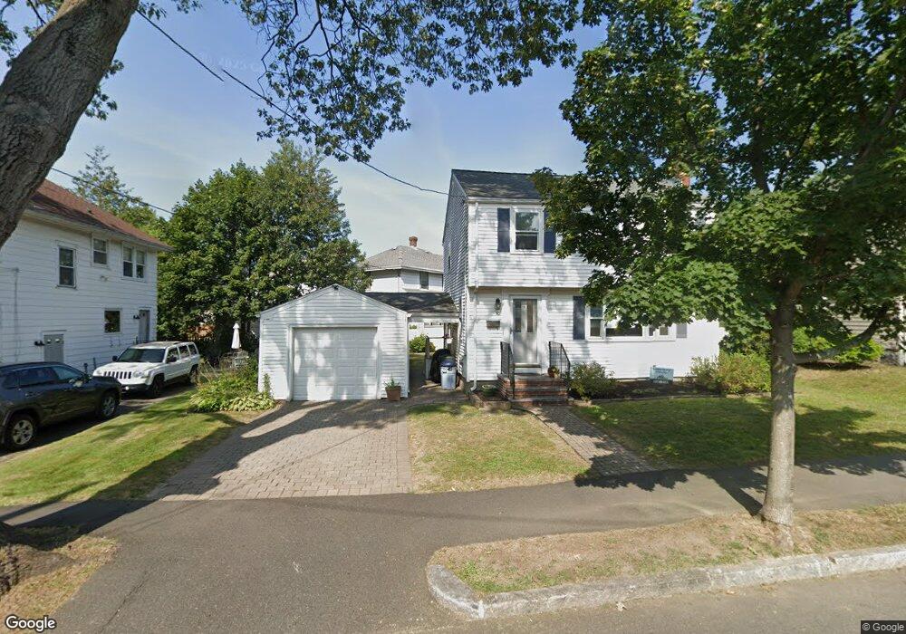 28 Waban Rd, Quincy, MA 02169 - photo 1