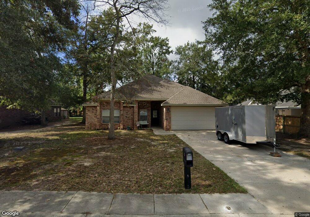 2 Maroon Dr, Picayune, MS 39466 - photo 1