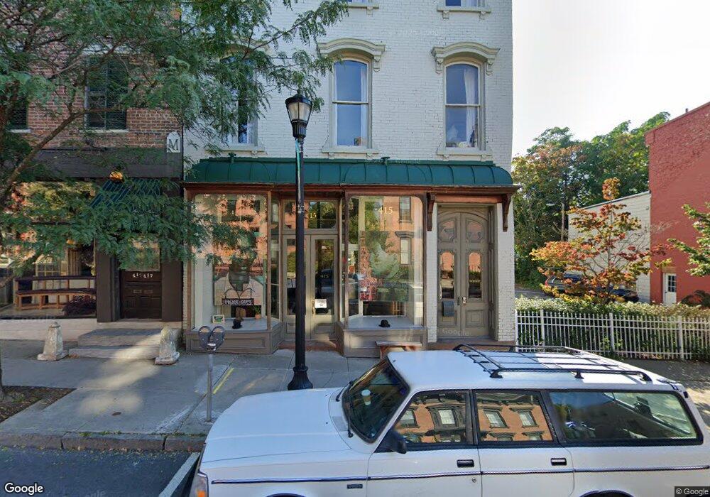 415 Warren St unit 2, Hudson, NY 12534 - photo 1