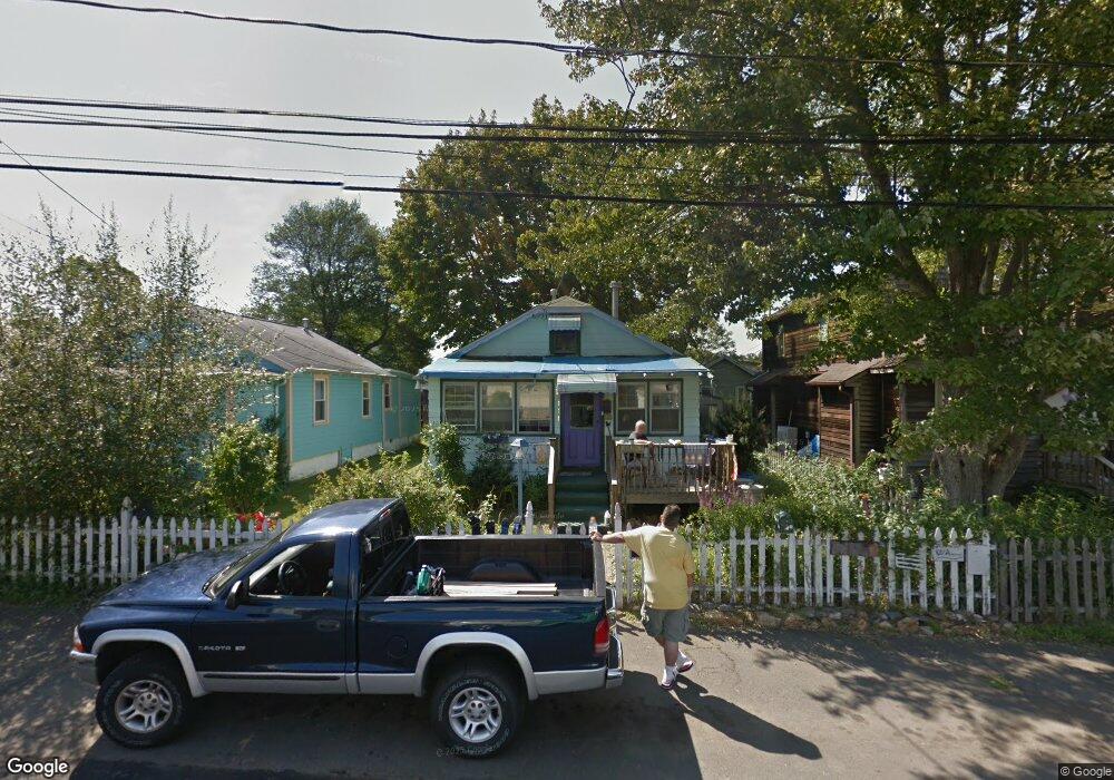 14 Waverly Park Rd, Branford, CT 06405 - photo 1