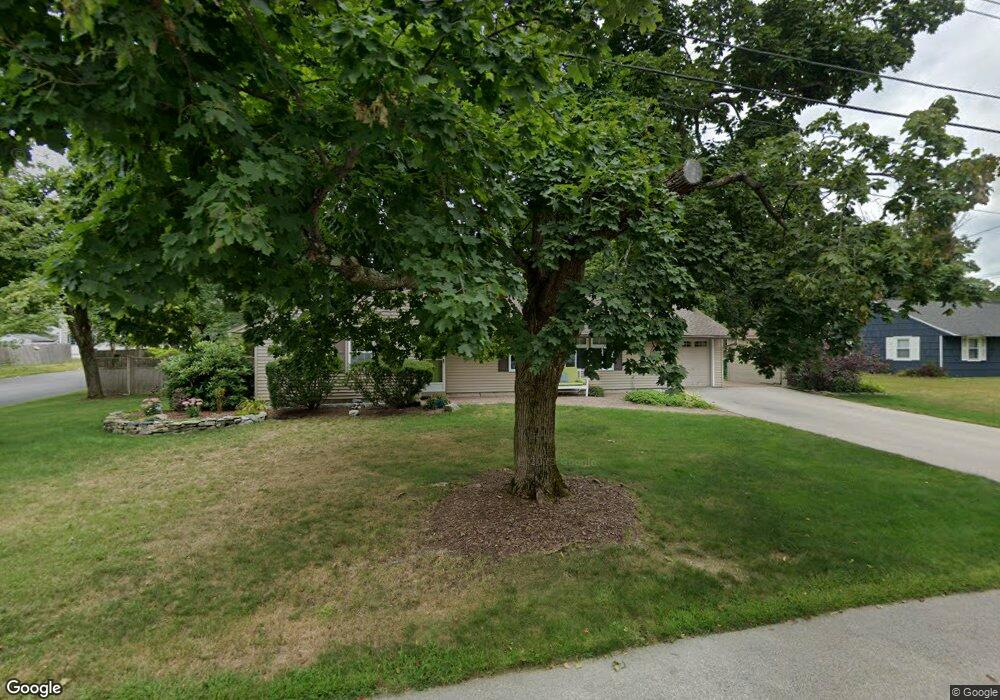 136 Princeton Rd, Nashua, NH 03064 - photo 1