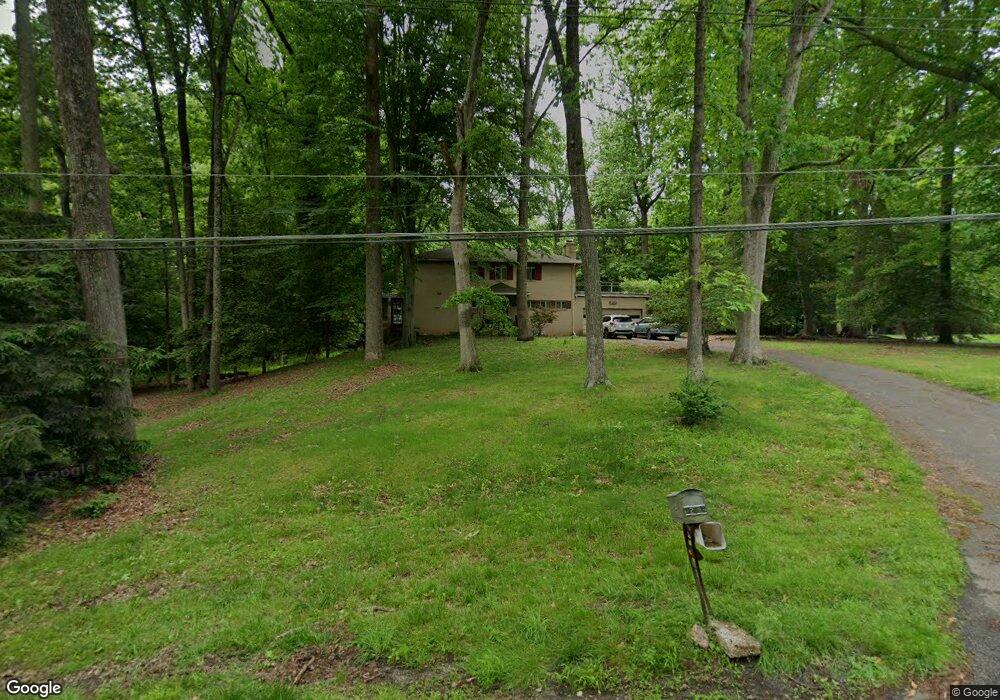 201 Apple Grove Rd, Silver Spring, MD 20904 - photo 1