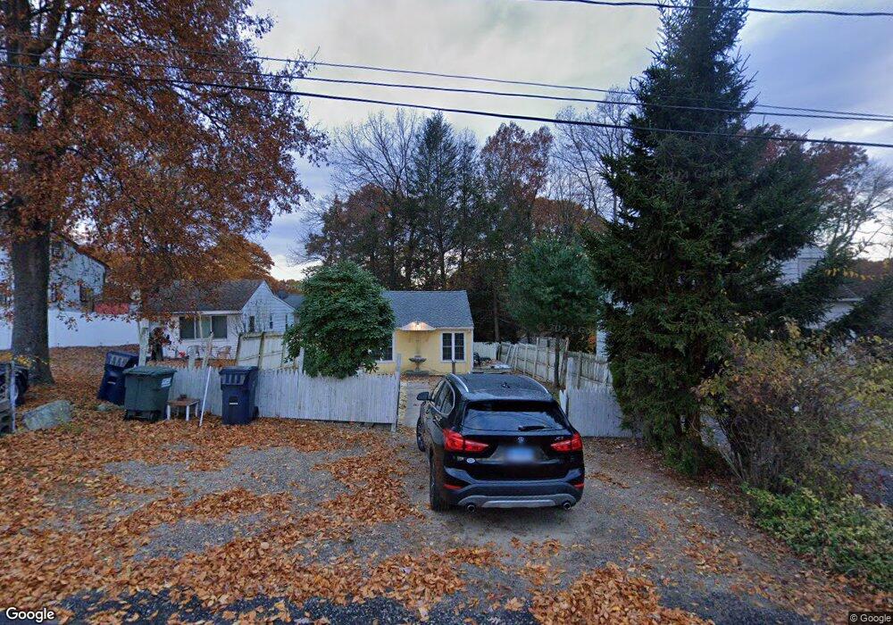 63 Lakeview Rd, Terryville, CT 06786 - photo 1