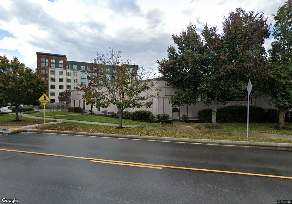 305 2nd Ave, Waltham, MA 02451 - photo 1