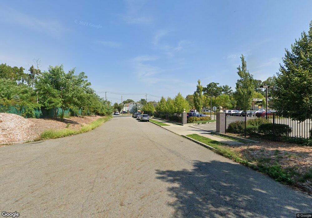 229 Mosely Ave, Staten Island, NY 10312 - photo 1