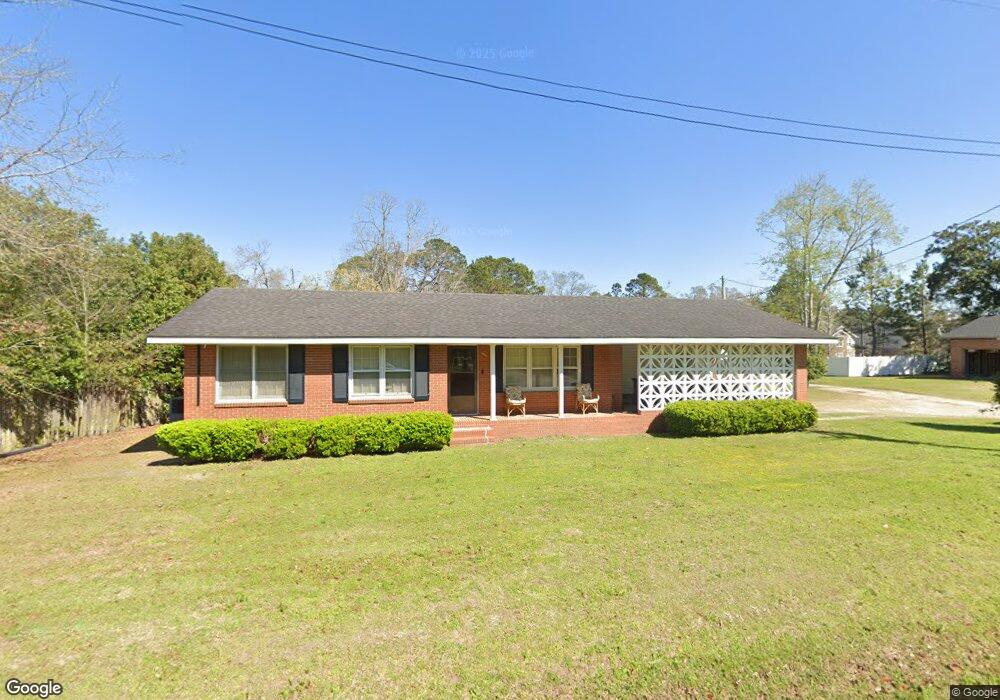 1000 N Gordon Ave, Adel, GA 31620 - photo 1
