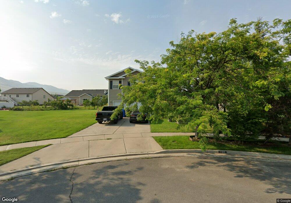 185 S 1100 E, Hyrum, UT 84319 - photo 1