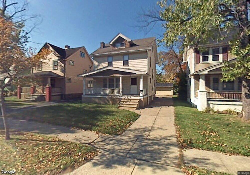 904 Greyton Rd, Cleveland, OH 44112 - photo 1