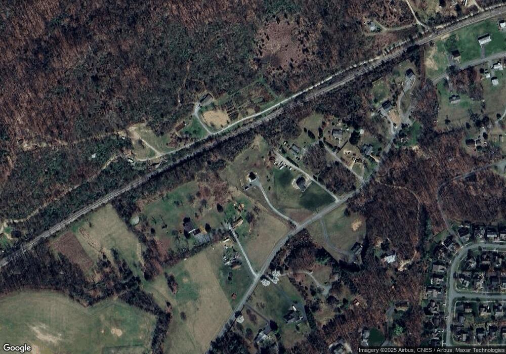 1320 Lanetown Rd, Crozet, VA 22932 - photo 1