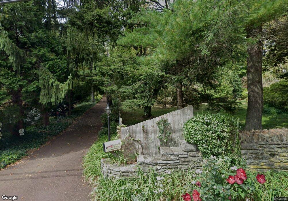 258 S Roberts Rd, Bryn Mawr, PA 19010 - photo 1