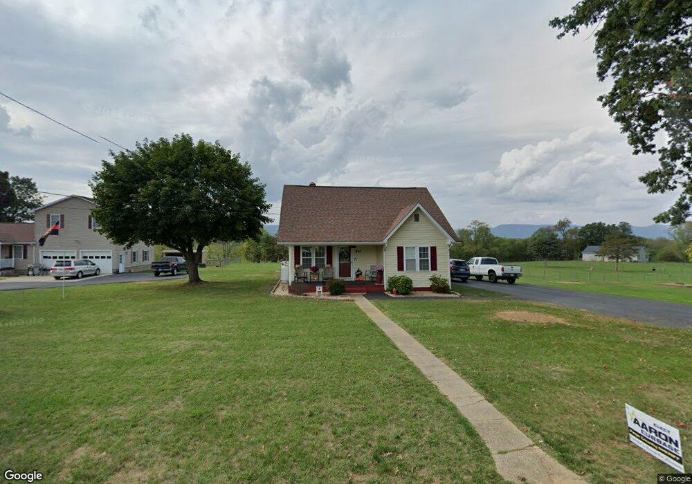 834 Aylor Grubbs Ave, Stanley, VA 22851 - photo 1