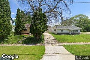 802 Beech St, Waterloo, IA 50703
