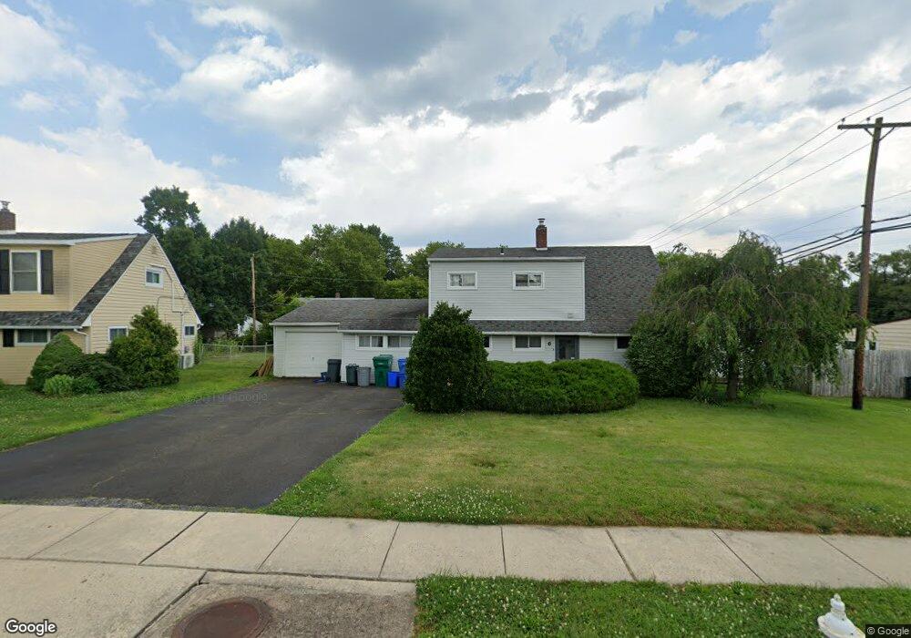 6 Red Maple Ln, Levittown, PA 19055 - photo 1
