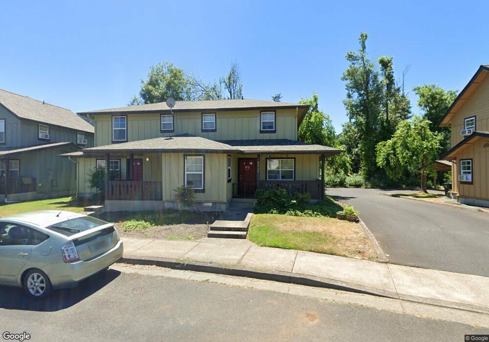 6927 A St, Springfield, OR 97478 - photo 1