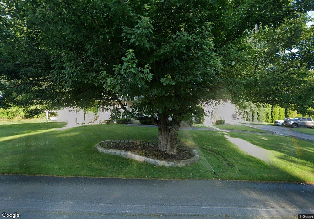 50 Surrey Ln, Dracut, MA 01826 - photo 1