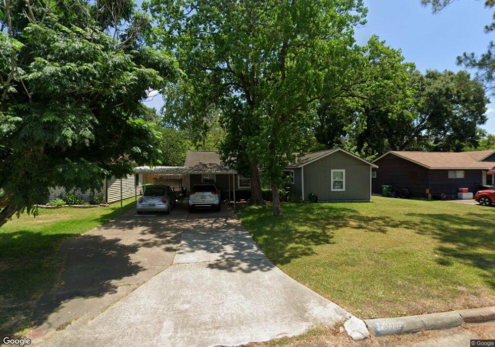 10919 Eddyrock St, Houston, TX 77089 - photo 1