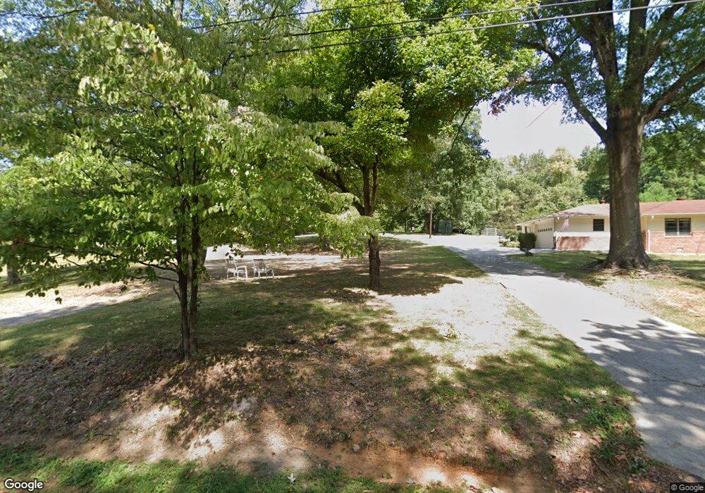 1607 Hitt Dr, Dalton, GA 30721 - photo 1