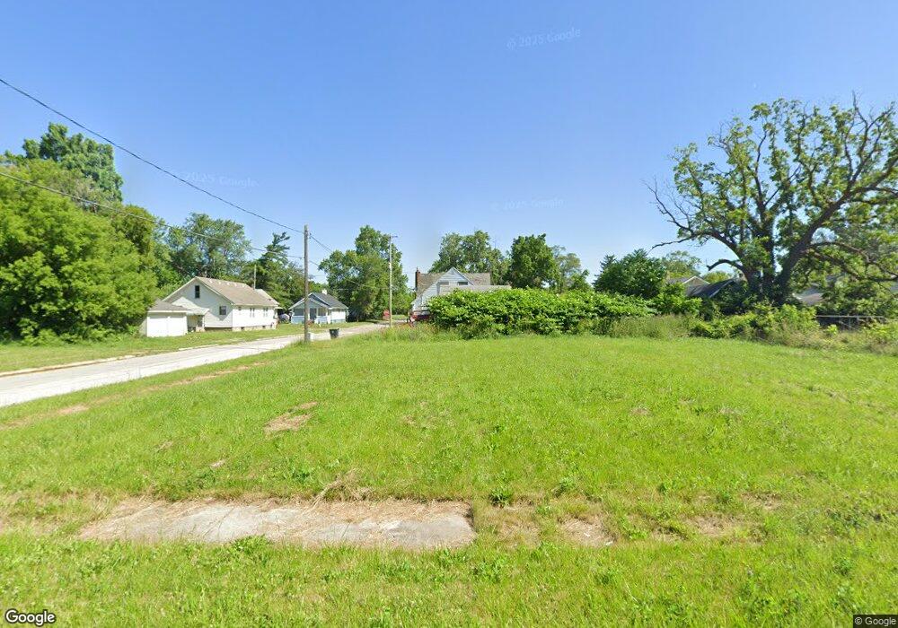 201 Madison Ave, Flint, MI 48503 - photo 1