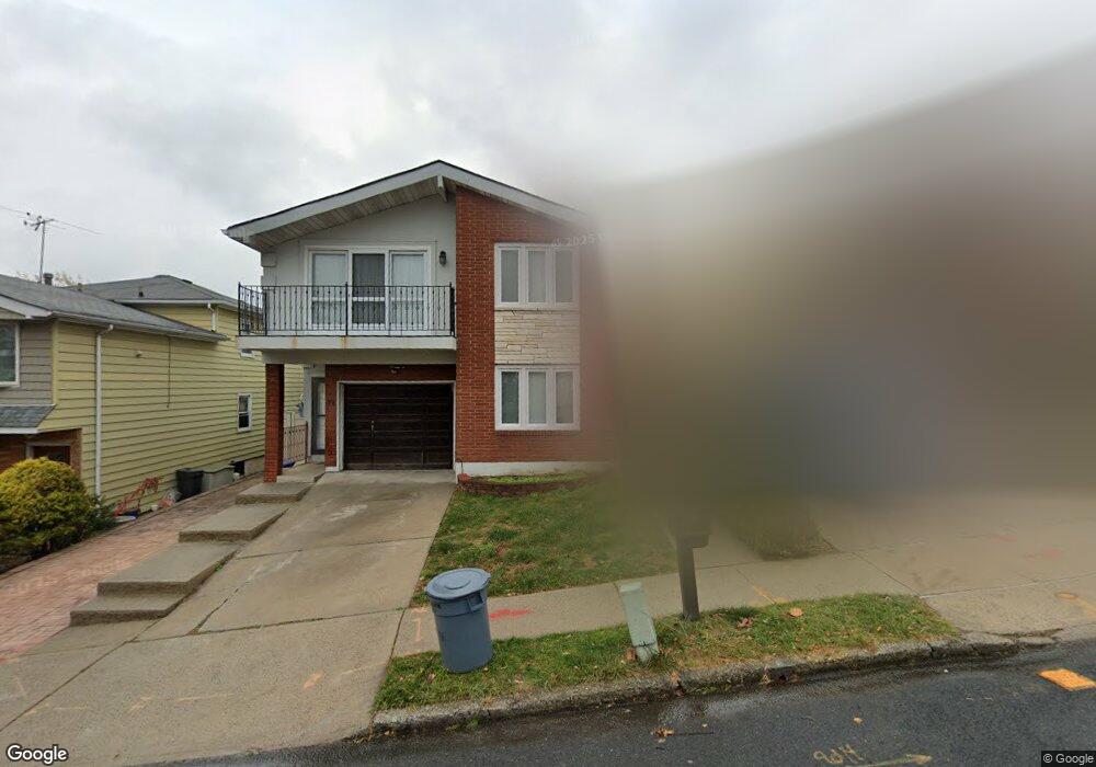 12 Nicole Loop unit 18, Staten Island, NY 10301 - photo 1