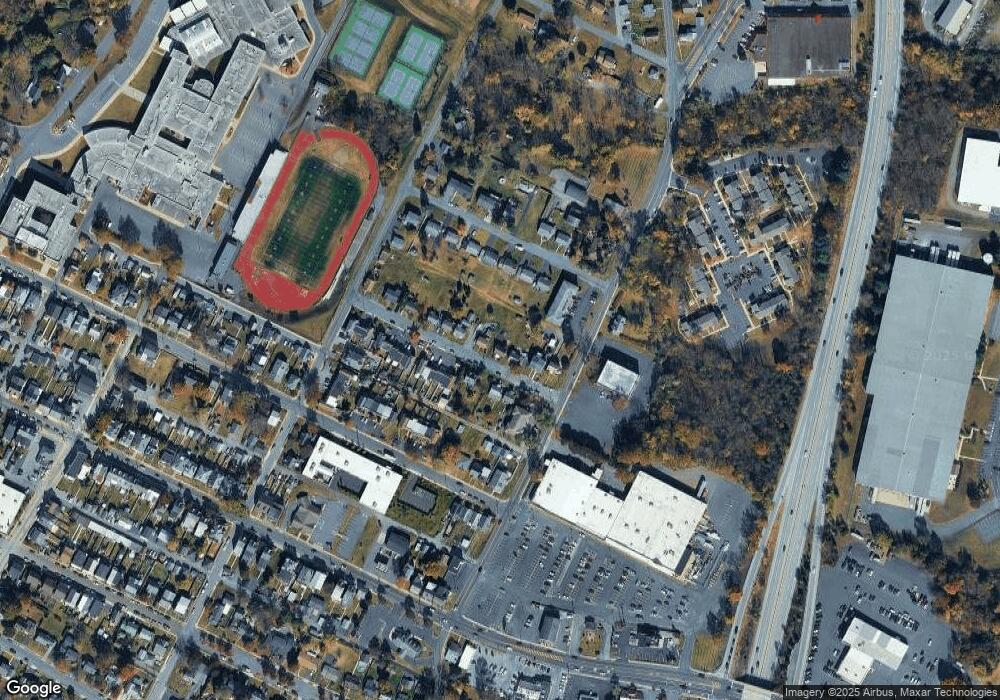 733 E 5th St, Boyertown, PA 19512 - photo 1