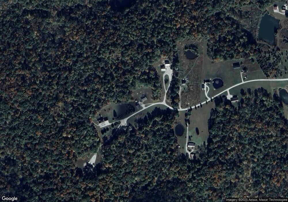 8205 E Sycamore Rd, Bloomfield, IN 47424 - photo 1